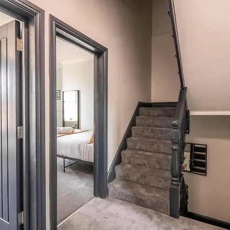 Brislington House By Staystaycations Bristol