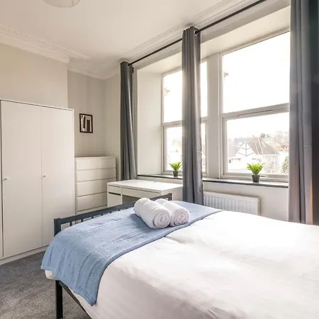 Holiday home Brislington House By Staystaycations *